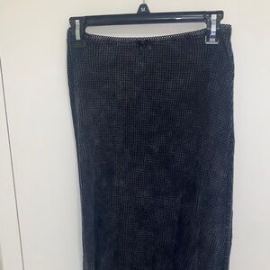 Chic Black Knit Pencil Skirt
